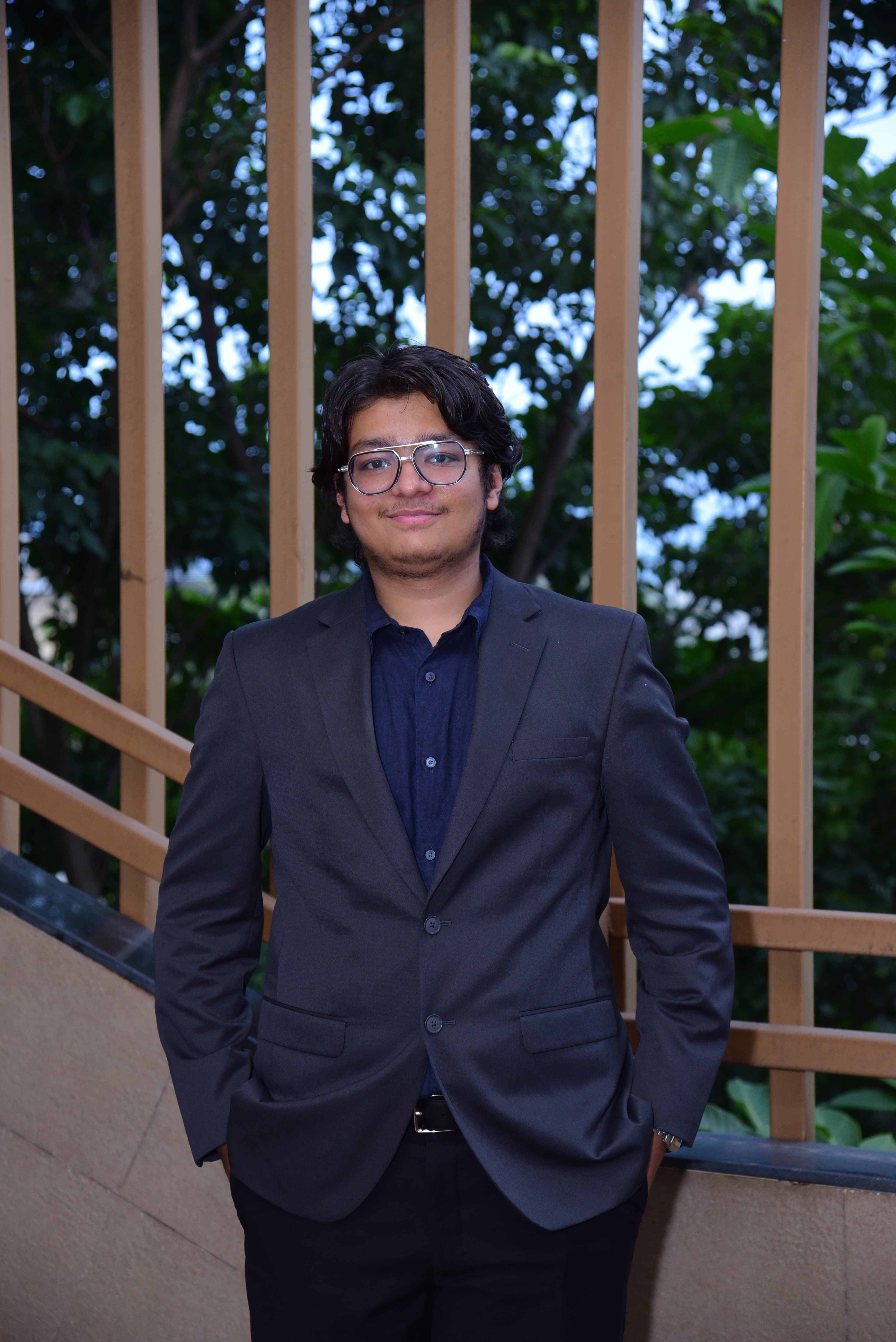 Rtr. Nitish Deshpande